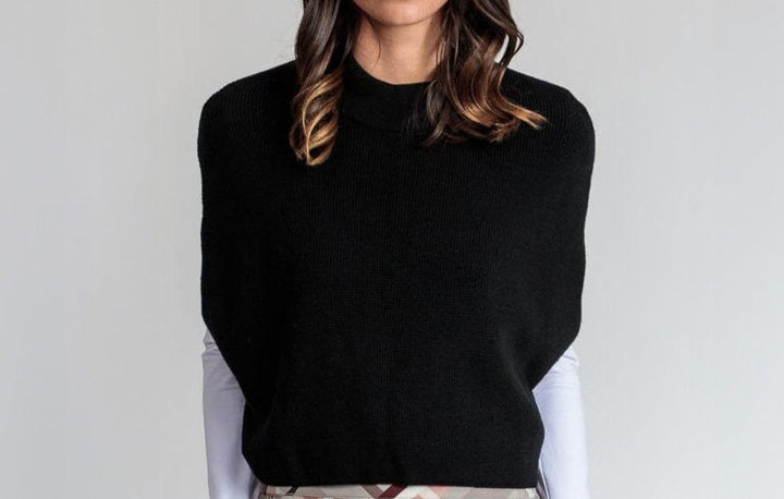 Black knitted vest