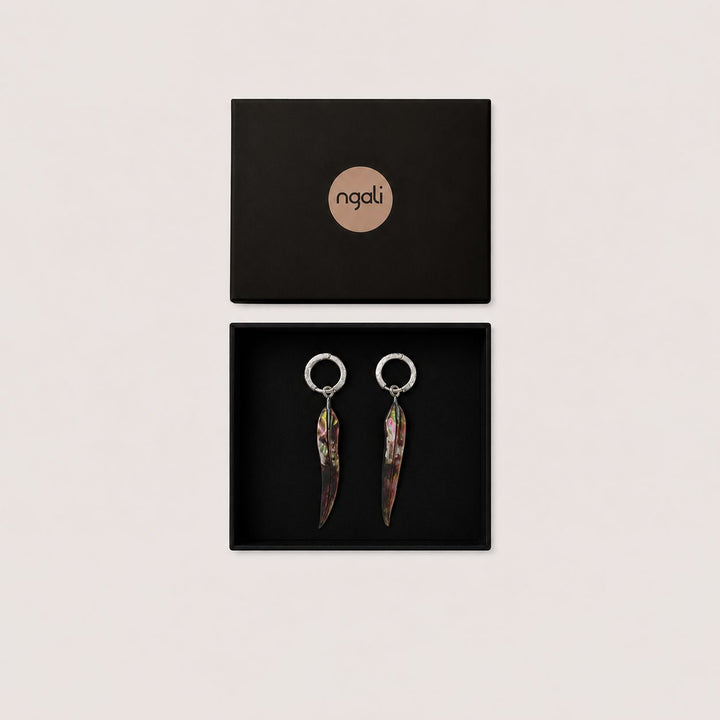 Carved Gum Leaf Earrings Set