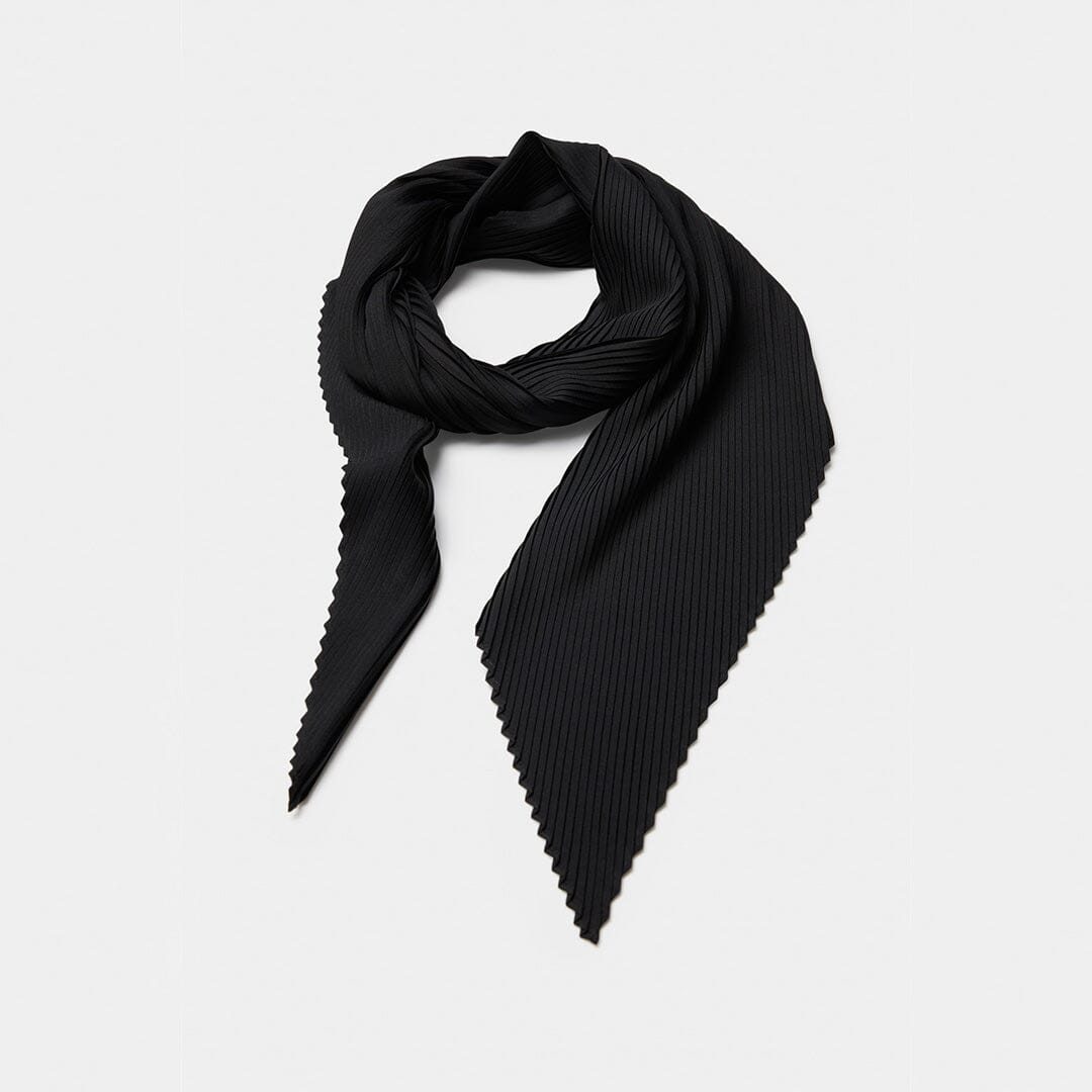 Black Bark Pleated Scarf