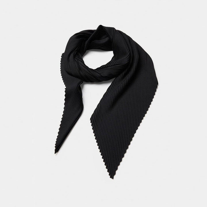 Black Bark Pleated Scarf