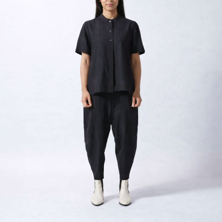 Silk Collarless Short Sleeve Shirt – Black