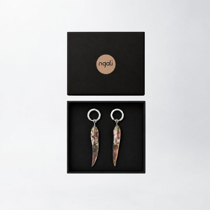 Carved Gum Leaf Earrings Set