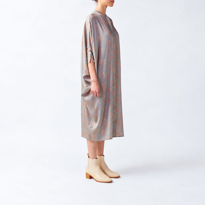 Murrandi Grey Silk Button Kaftan