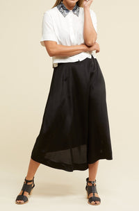 Black Bark Dropped Hem Skirt