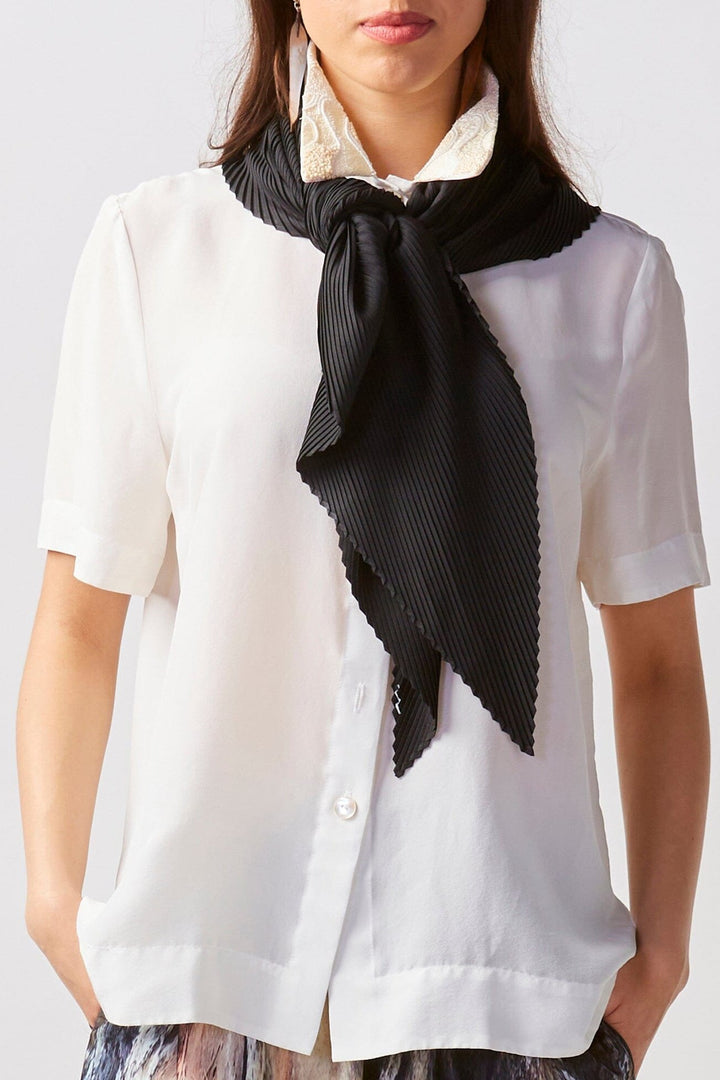 Black Bark Pleated Scarf