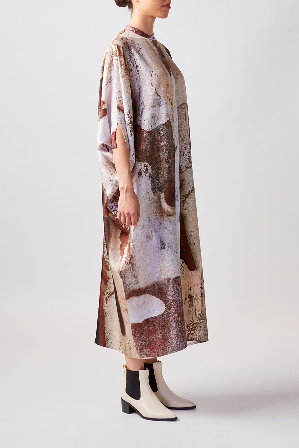 Shadow Bark Silk Button Kaftan